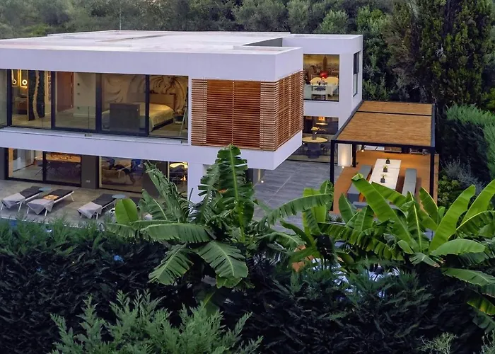 La Fortuna - Award Winning Luxury Close To Corfu Town Вилла *