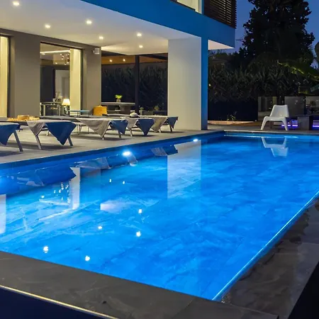 La Fortuna - Award Winning Luxury Close To Corfu Town *