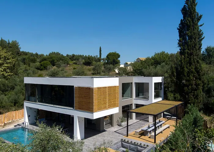 Villa La Fortuna - Award Winning Luxury Close To Corfu Town